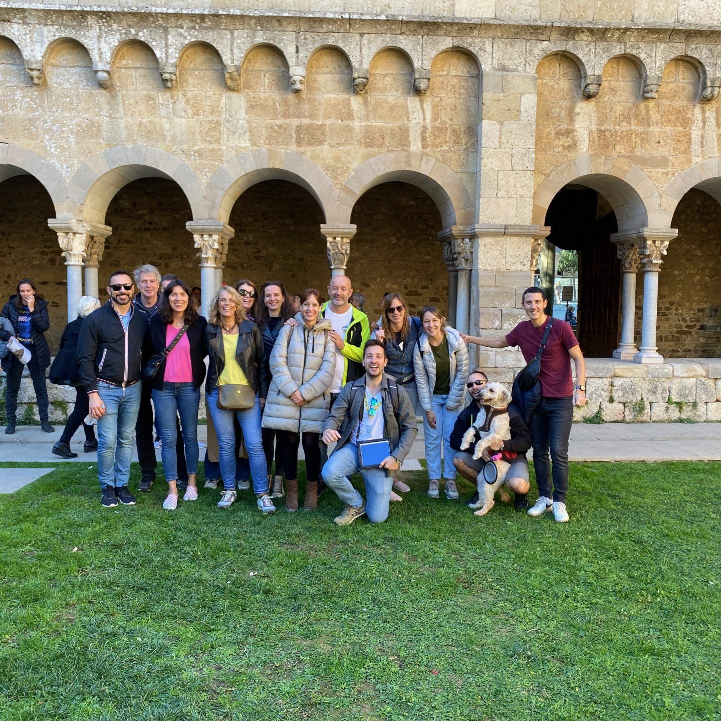 Tour privado en Barcelona con historia, cultura y humor.